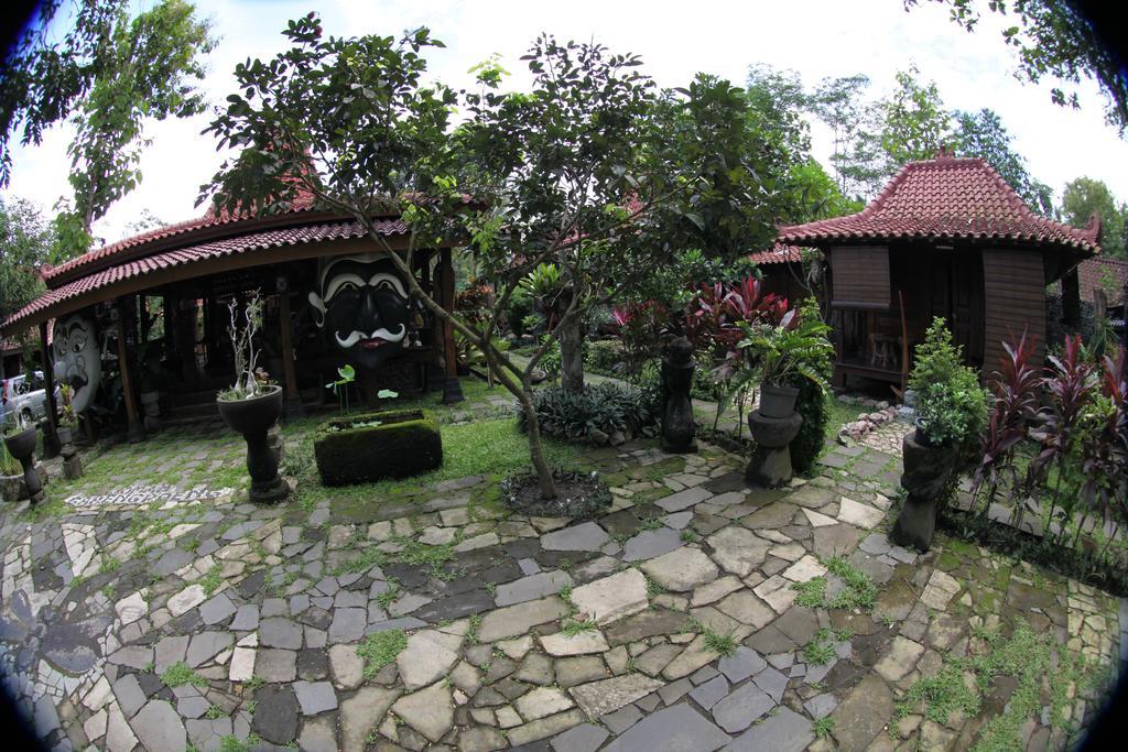 Omah Garengpoeng Guest House Magelang Szoba fotó
